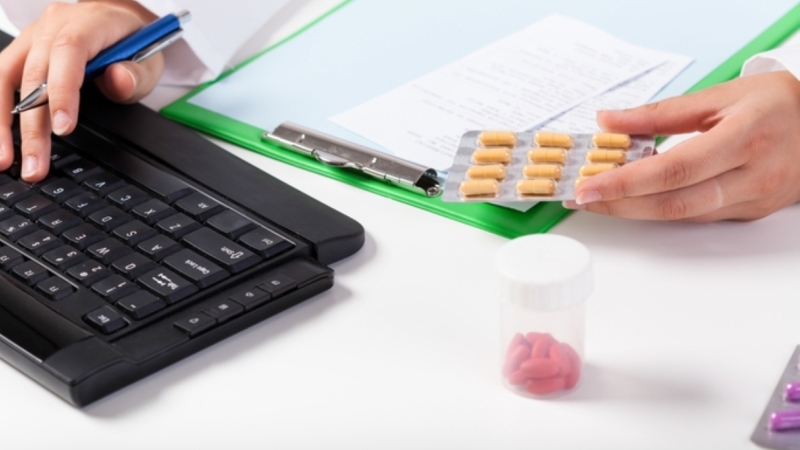 Medication Review at home or LTC in Hamilton
